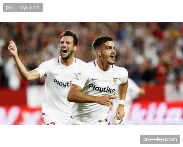 奥萨苏纳对阵塞维利亚，主队利用两次角球机会取得领先