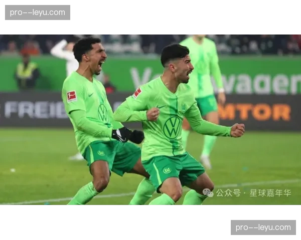 奥格斯堡0-0沃尔夫斯堡，双方门将屡献神扑